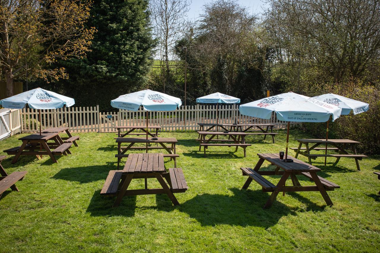 The Old Plough Hotel Oakham Bagian luar foto